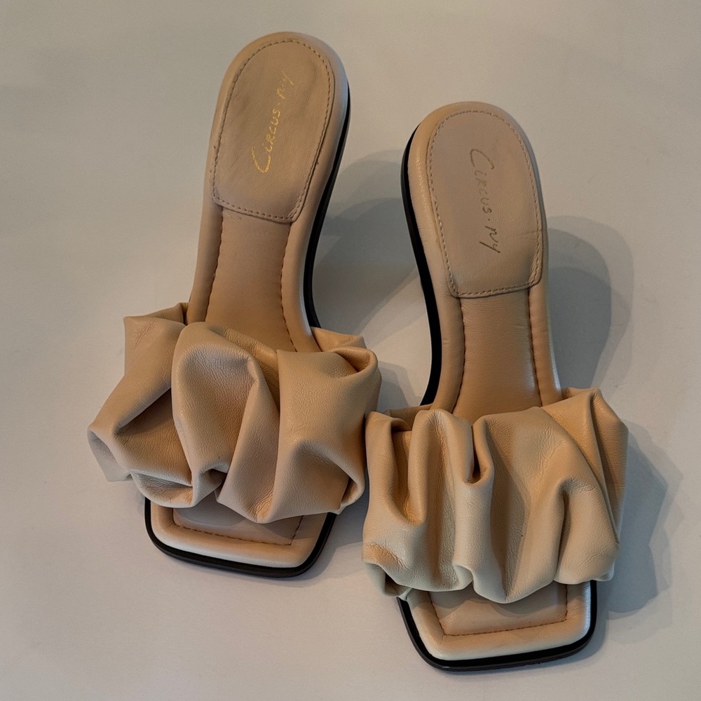 Circus by Sam Edelman Cream Ruffle Heels